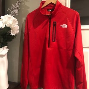 THE NORTH FACE men’s pull over